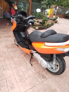 Kymco Xciting 250, снимка 2