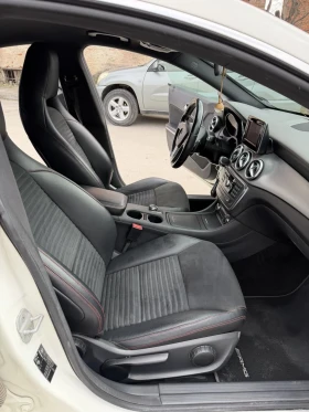 Mercedes-Benz CLA 220, снимка 12
