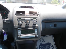 VW Touran 1.6i Газ 102кс, снимка 11
