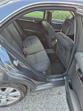 Mercedes-Benz C 180, снимка 7