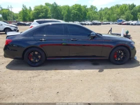 Mercedes-Benz E 43 AMG * 4MATIC* КОЖА* ПОДГРЕВ* ПАНОРАМА* ОБДУХВАНЕ* * HE, снимка 12