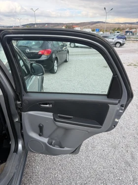 Suzuki SX4, снимка 14