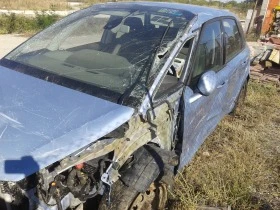 Citroen C4 Picasso 1.2i, снимка 2