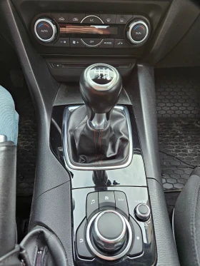 Mazda 3 Гаражна, CarPlay/Android Auto - 9600 € / 18775.97 лв. - 22797976 7