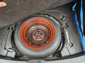 Mazda 3 Гаражна, CarPlay/Android Auto - 9600 € / 18775.97 лв. - 22797976 12