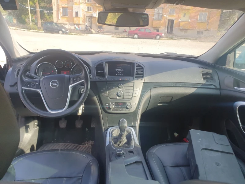 Opel Insignia 2.0 cdti euro 5 160 cc ot 1vi sobstvenik, снимка 11 - Автомобили и джипове - 46693173