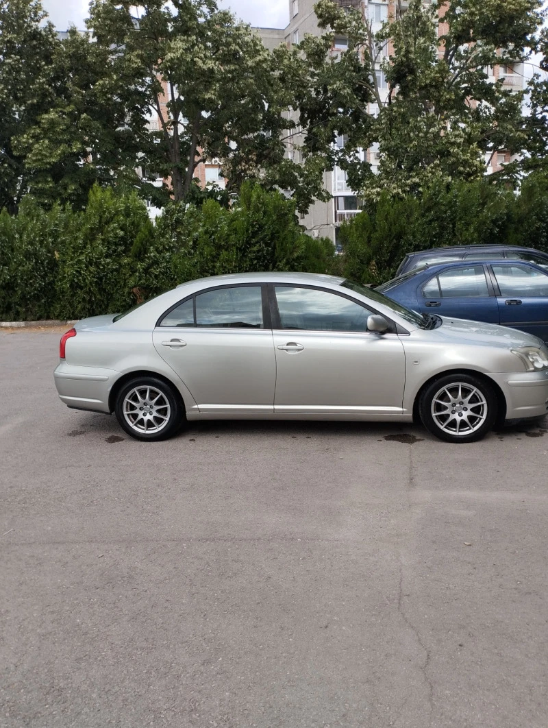 Toyota Avensis, снимка 1 - Автомобили и джипове - 47423783