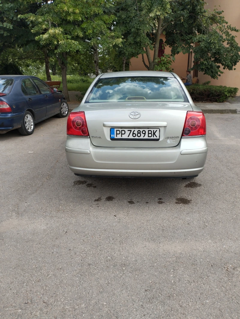 Toyota Avensis, снимка 11 - Автомобили и джипове - 47423783