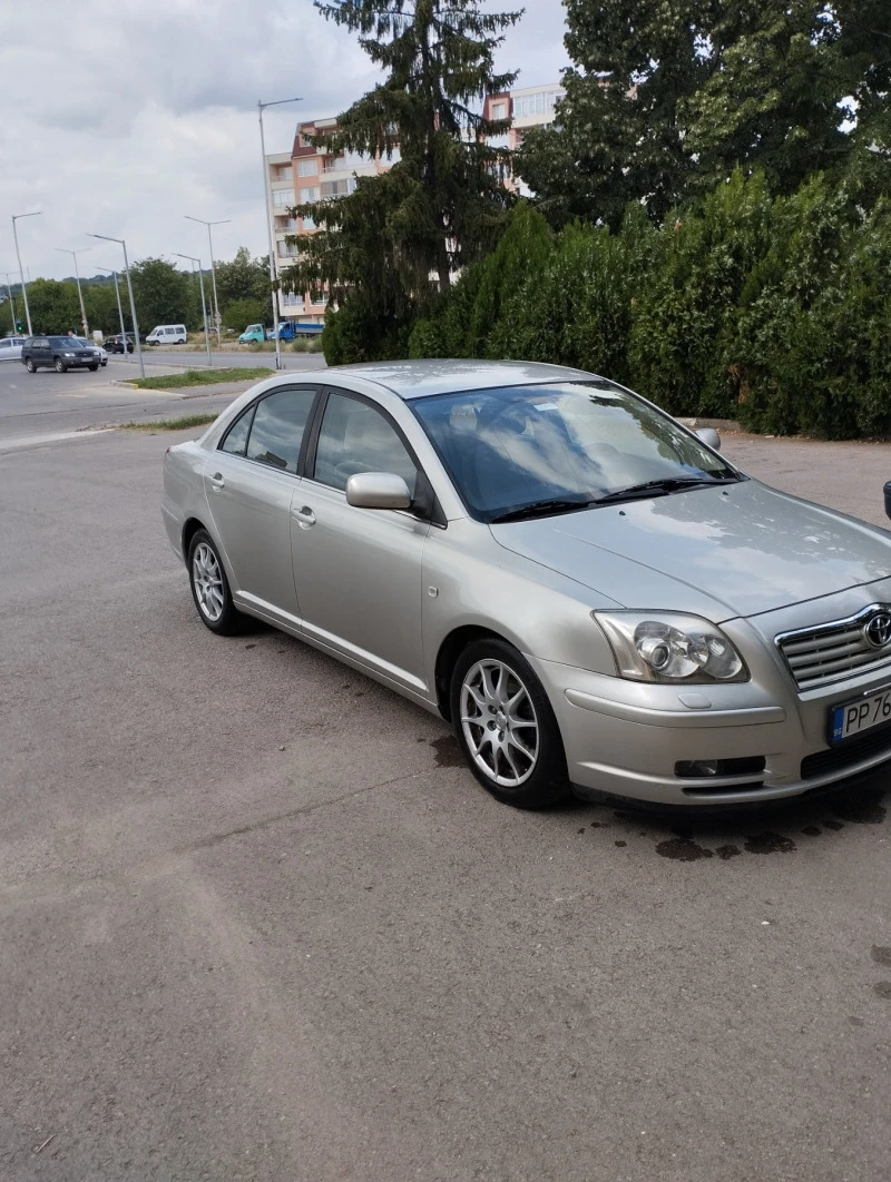 Toyota Avensis, снимка 10 - Автомобили и джипове - 47423783