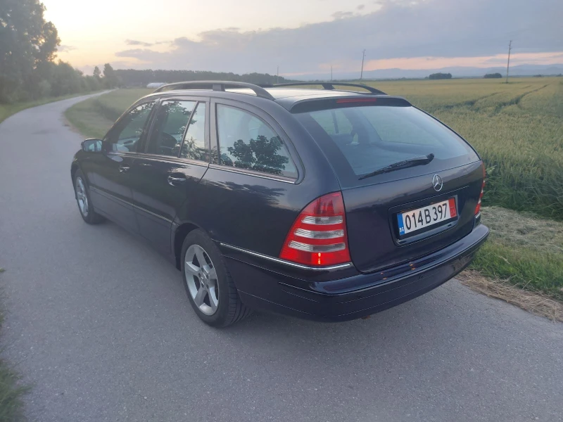 Mercedes-Benz C 180 1, 8 143кс Германия Авангард, снимка 3 - Автомобили и джипове - 46887202