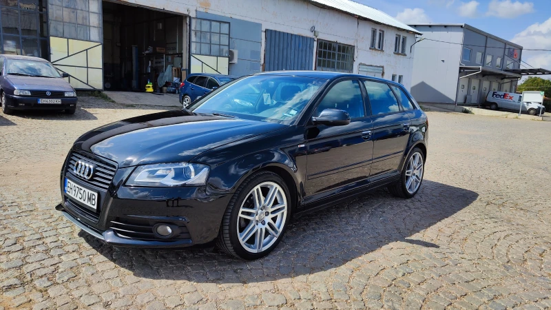 Audi A3 S-LINE, снимка 2 - Автомобили и джипове - 47177120