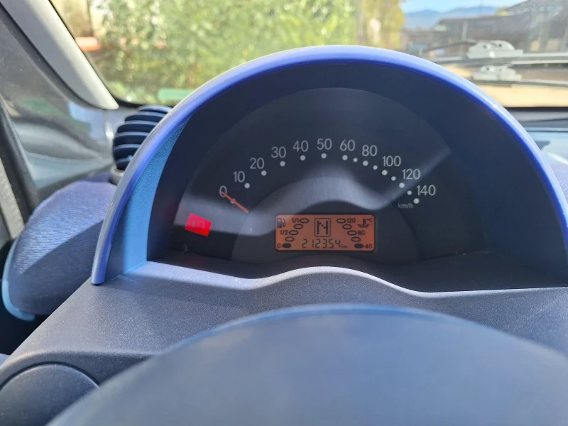 Smart Fortwo, снимка 4 - Автомобили и джипове - 47507637