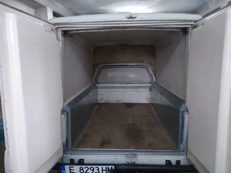 VW Caddy, снимка 3 - Автомобили и джипове - 47578281