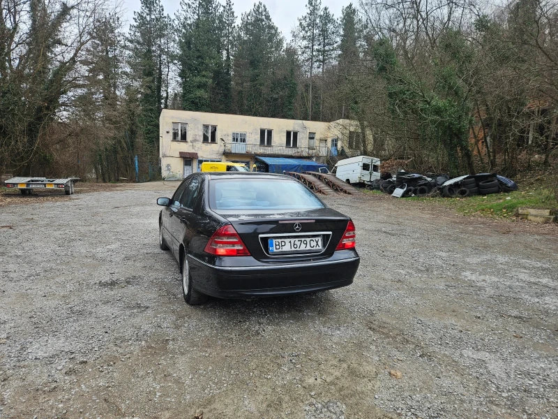 Mercedes-Benz C 220 220CDI avangard, снимка 2 - Автомобили и джипове - 48419326