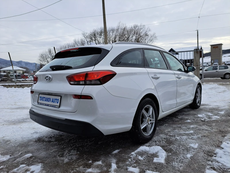 Hyundai I30 1.6CRDI AUTOMATIK, снимка 7 - Автомобили и джипове - 48666928