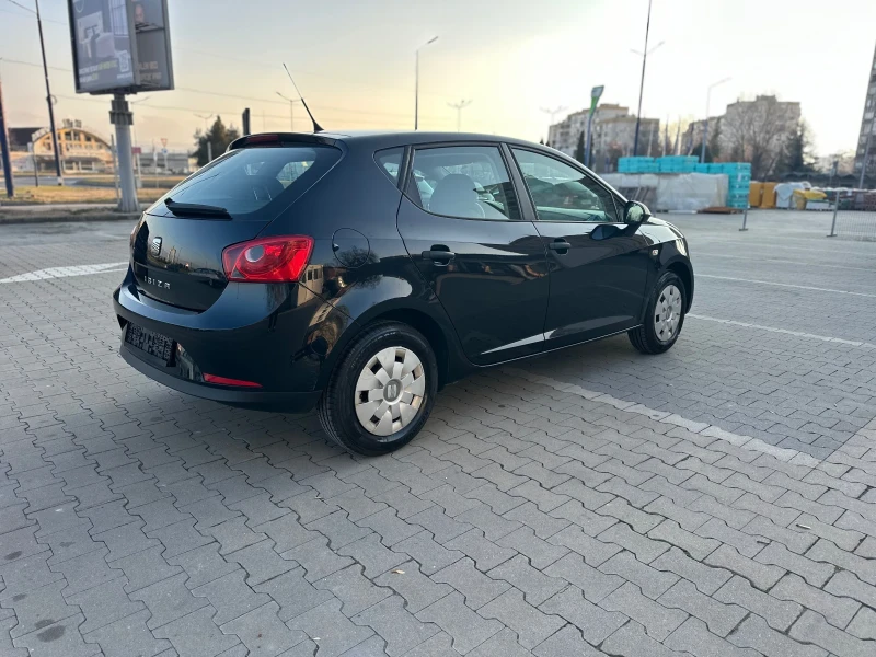 Seat Ibiza 1.2, снимка 4 - Автомобили и джипове - 48965734