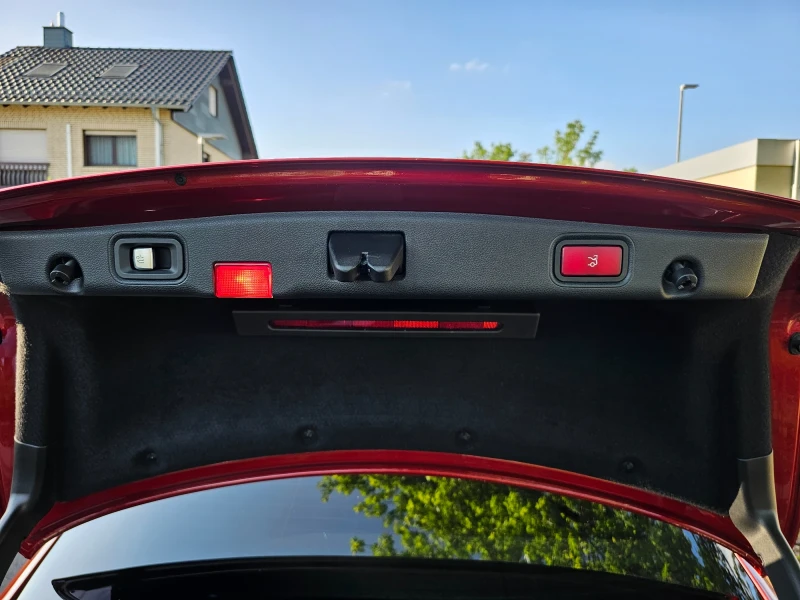 Mercedes-Benz E 220 Widescreen , снимка 13 - Автомобили и джипове - 50527085