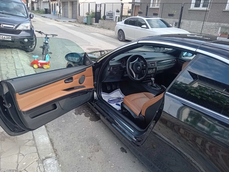 BMW 320, снимка 9 - Автомобили и джипове - 51537780