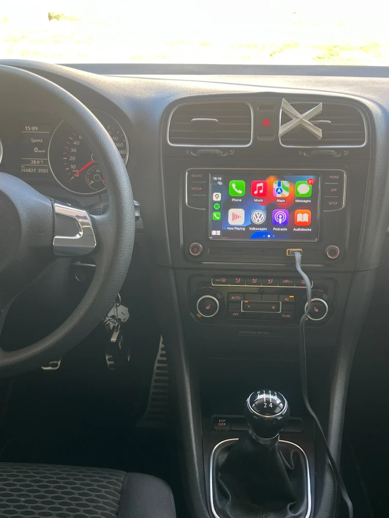 VW Golf, снимка 9 - Автомобили и джипове - 52258913