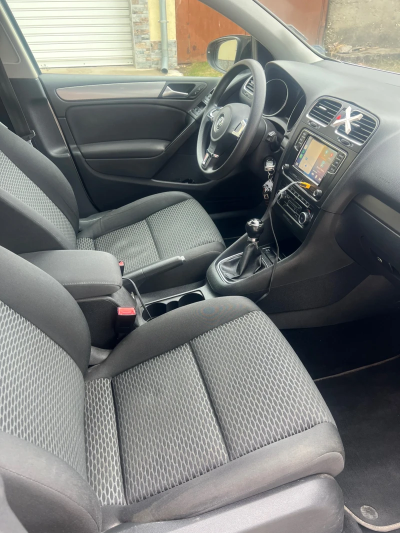 VW Golf, снимка 11 - Автомобили и джипове - 52258913