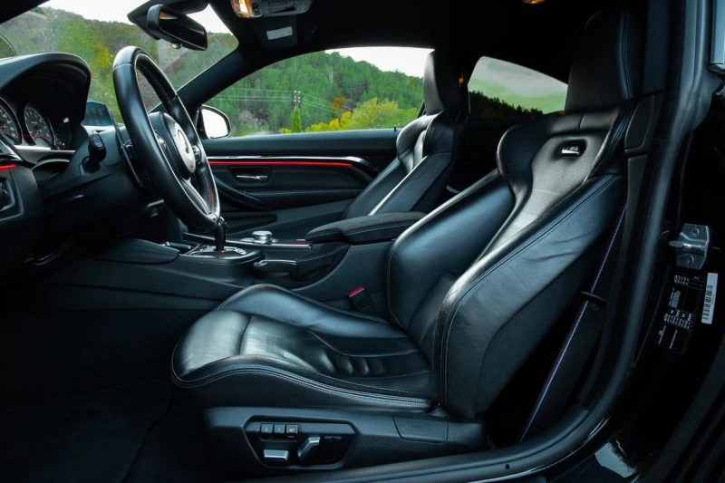 BMW M4 Competition EU, снимка 15 - Автомобили и джипове - 52460665