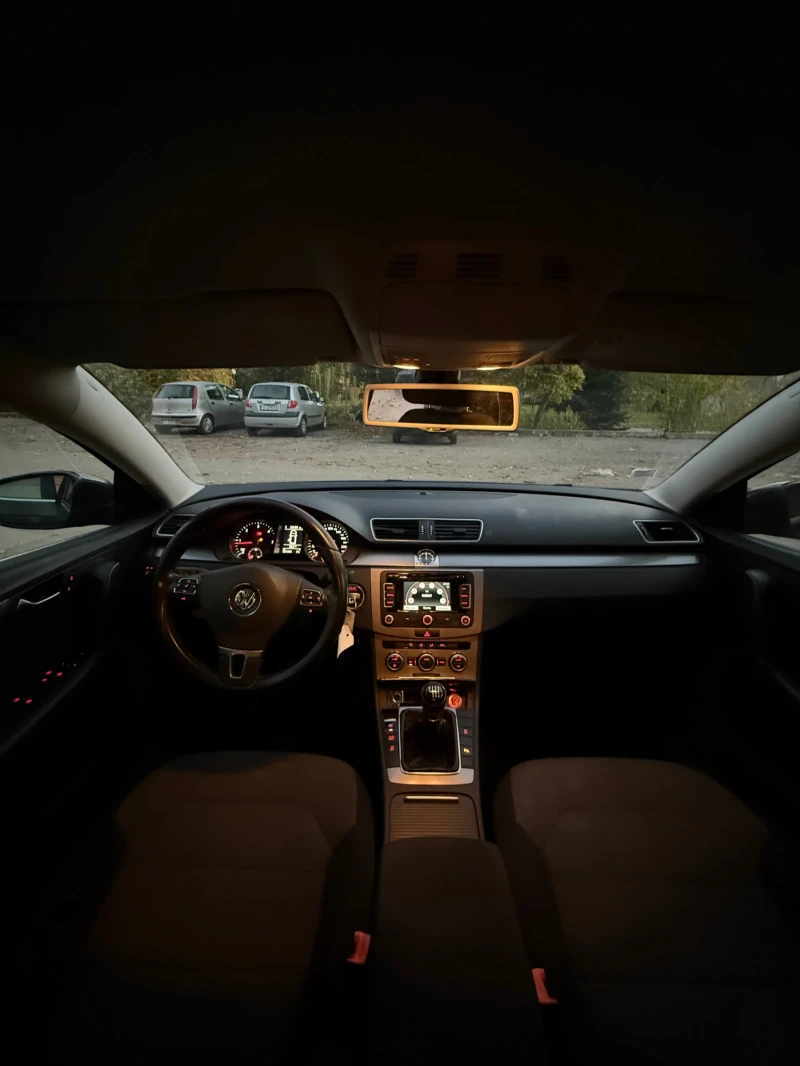 VW Passat Comfortline bluemotion , снимка 6 - Автомобили и джипове - 52265472