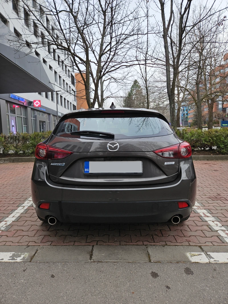 Mazda 3 Гаражна, CarPlay/Android Auto, снимка 4 - Автомобили и джипове - 53479506