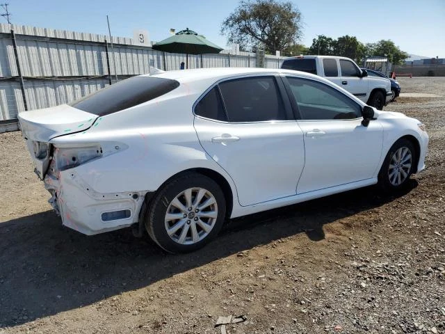 Toyota Camry L, снимка 5 - Автомобили и джипове - 47437053