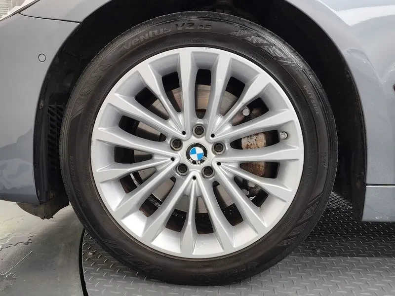 BMW 530 I LUXURY PLUS, снимка 5 - Автомобили и джипове - 55278103