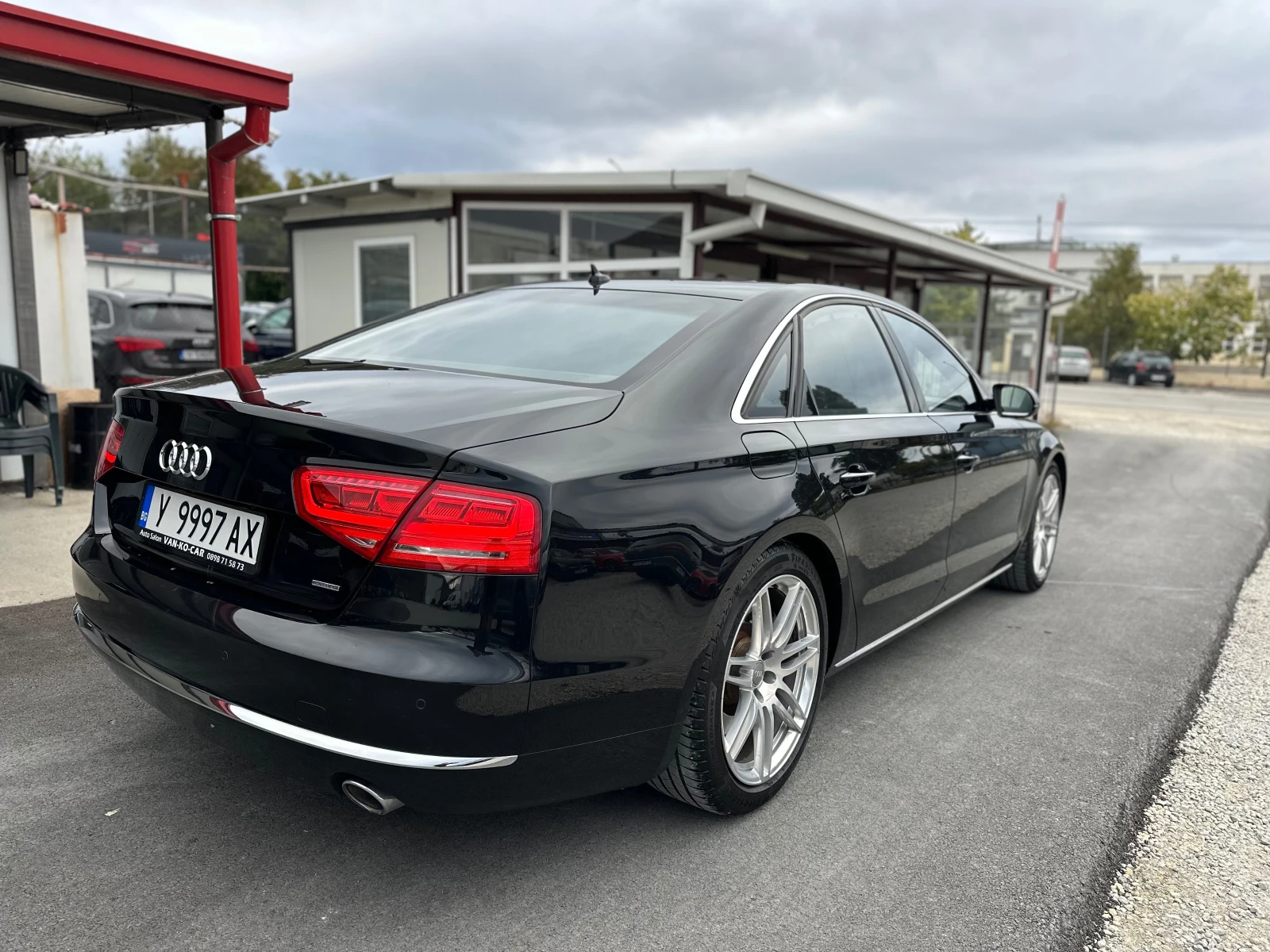 Audi A8 4.2TDI 351кс FullLed* Alcantara* Massage - изображение 2