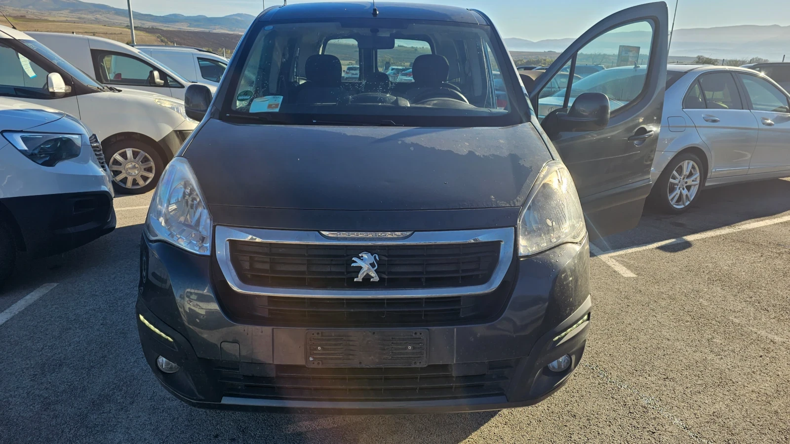 Peugeot Partner NAVI..5 mesta-N1 - [1] 