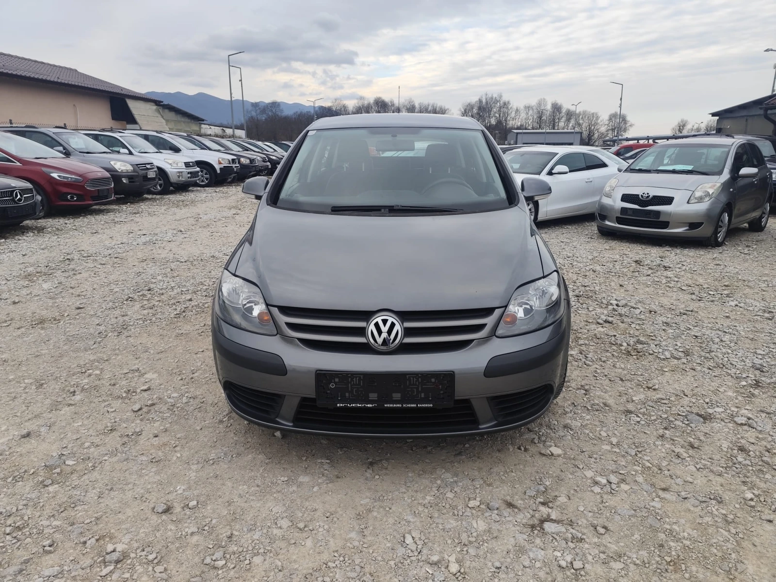 VW Golf Plus 1.9 дизел 90 кс. - изображение 2