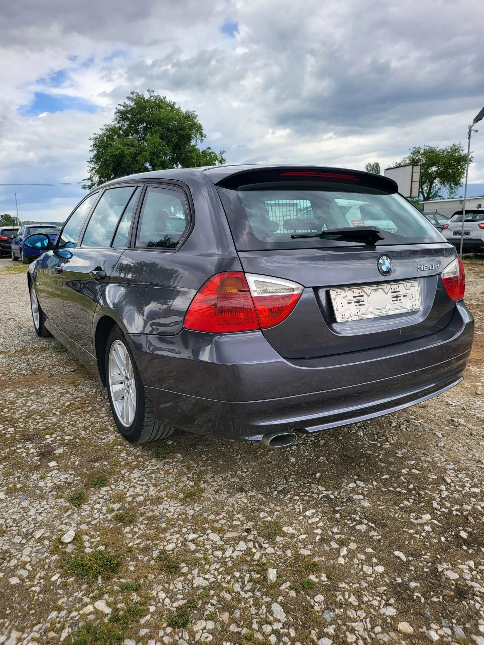 BMW 320  - изображение 5