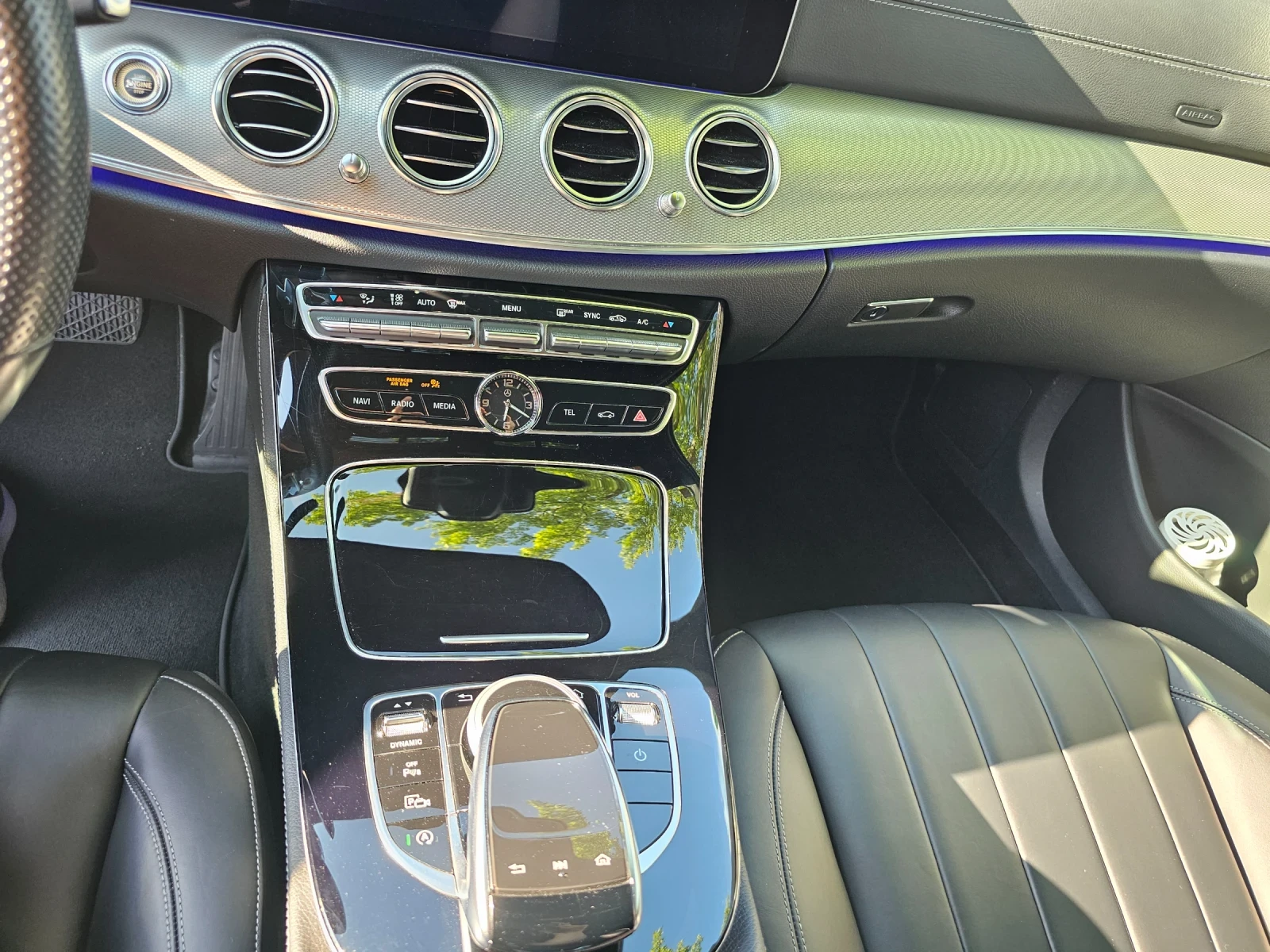Mercedes-Benz E 220 Widescreen  - изображение 8