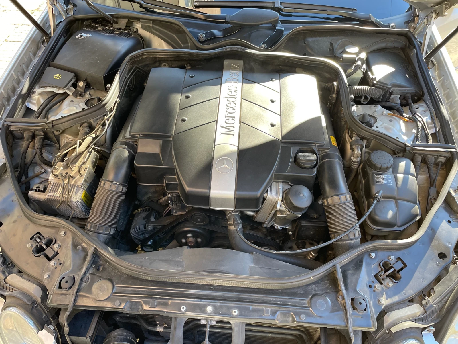 Mercedes-Benz E 240 | Mobile.bg   13