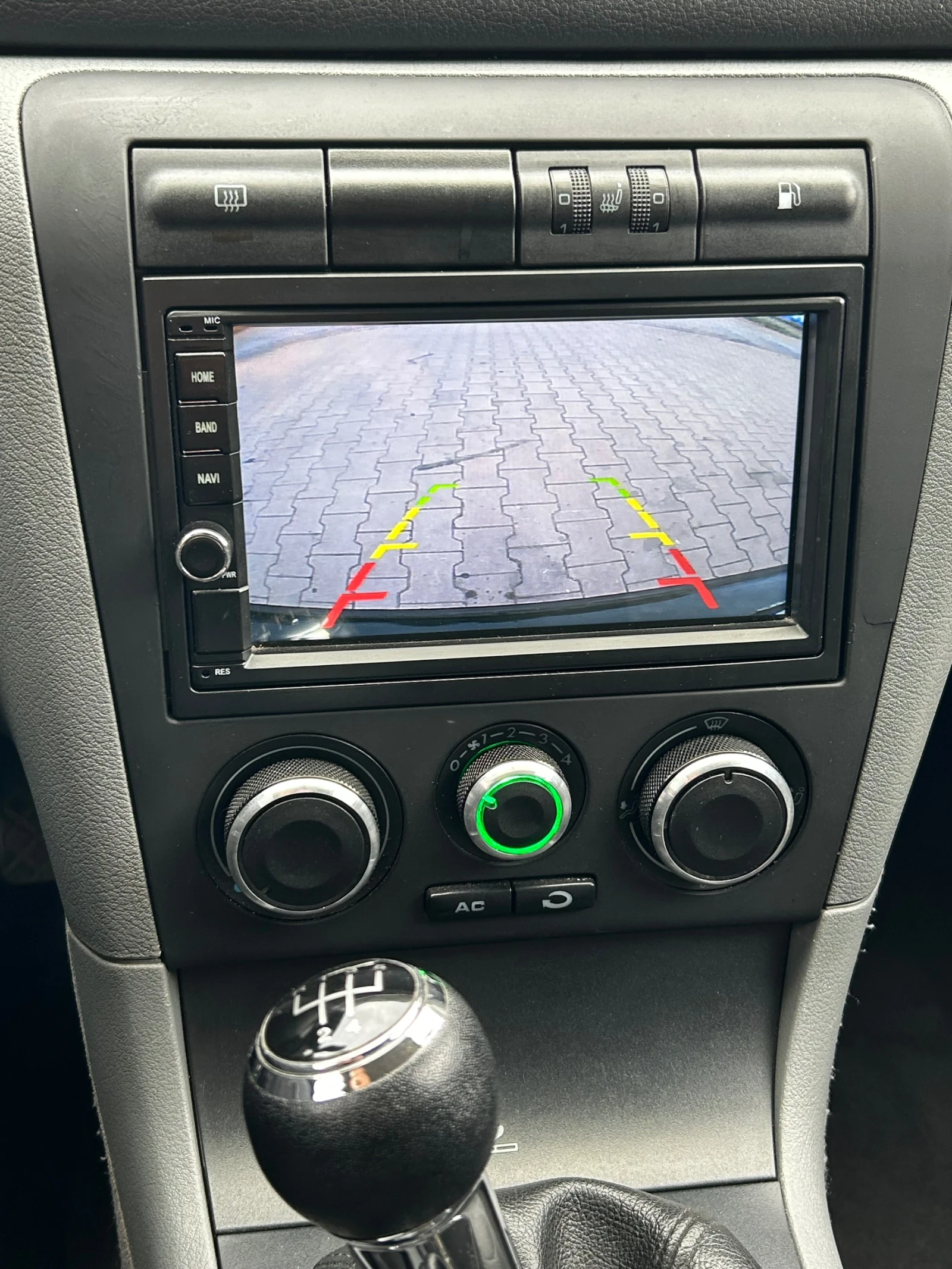 Skoda Octavia 2.0i 116 ГАЗ/БЕНЗИН - изображение 9