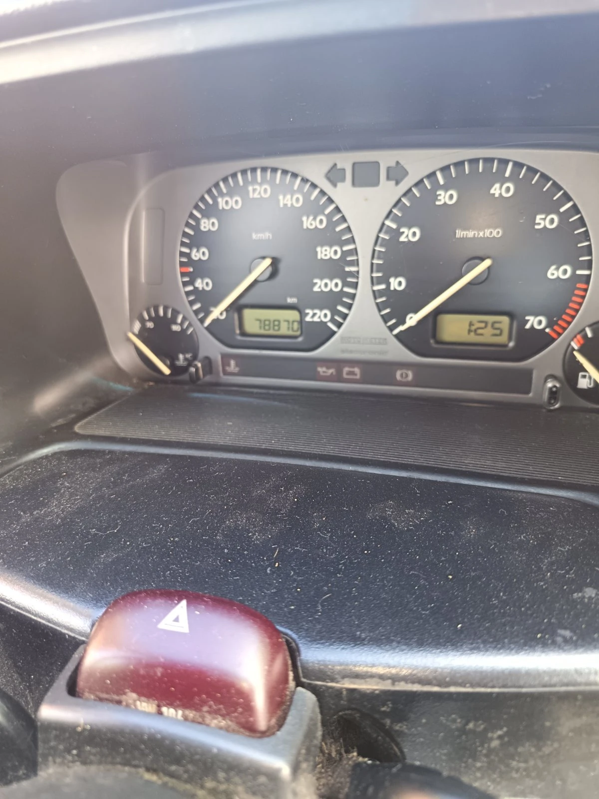 VW Golf 1.6 | Mobile.bg   4