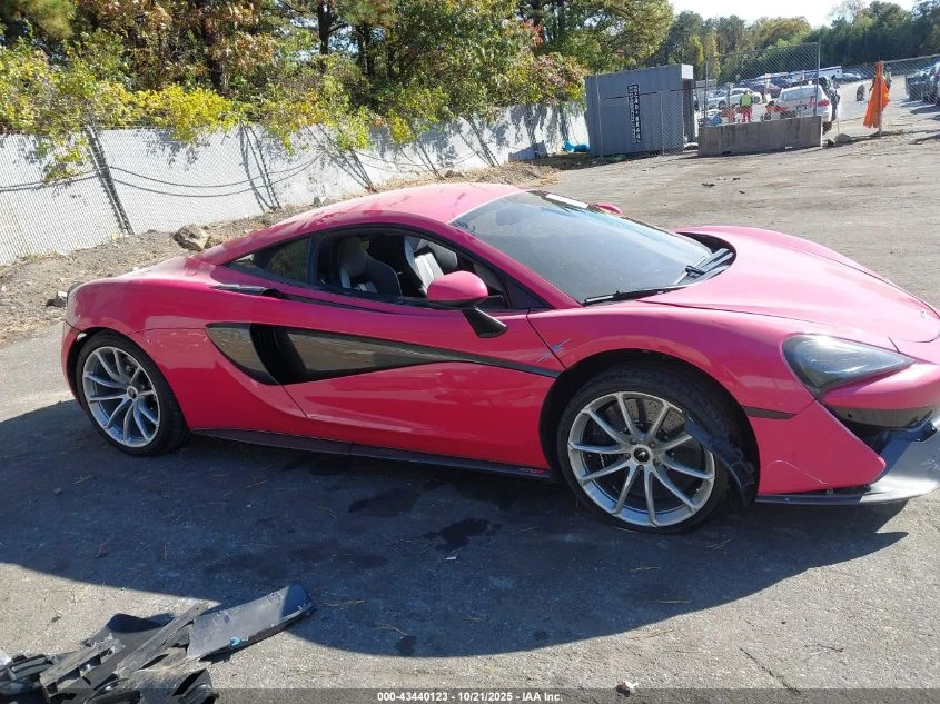 McLaren 650S 3.8L V-8 DOHC, VVT, TURBO, 562HP Rear Wheel Drive | Mobile.bg   6