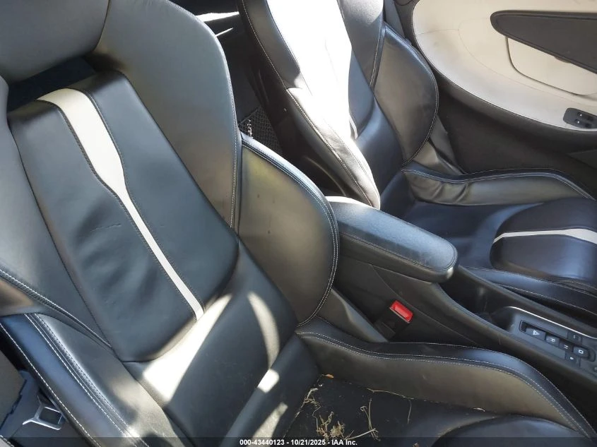 McLaren 650S 3.8L V-8 DOHC, VVT, TURBO, 562HP Rear Wheel Drive | Mobile.bg   15