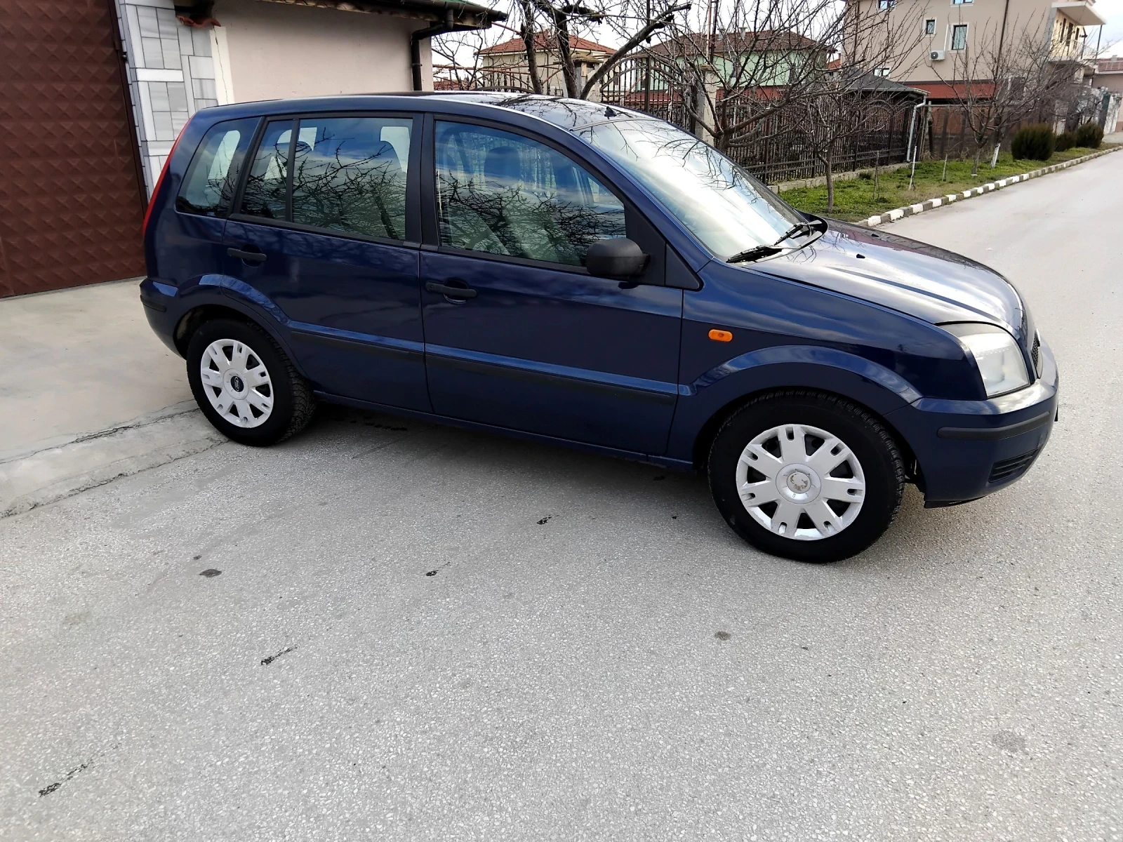 Ford Fusion 1.4i.80k + КЛИМА. БЕНЗИН. 2004г  - изображение 7