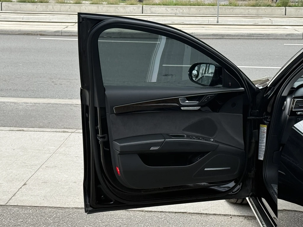 Audi A8 BLACK OPTIC| HEAD UP| BOSE| 360 - изображение 8