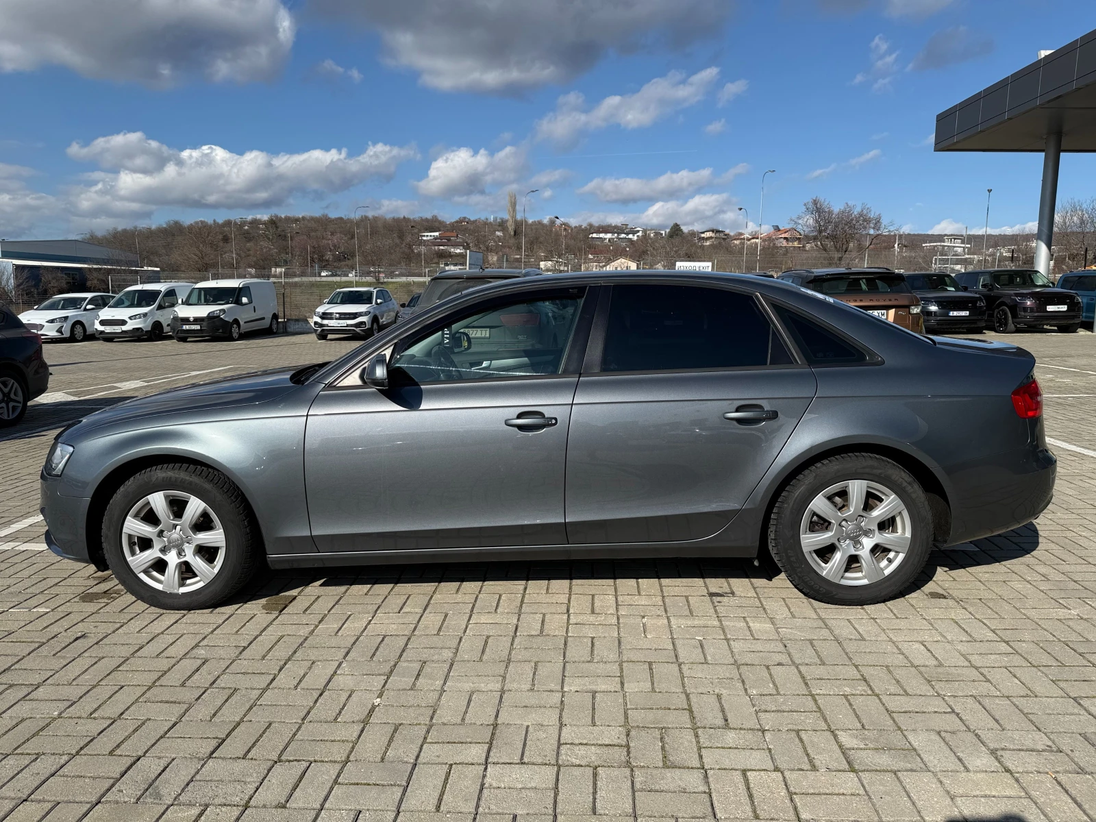 Audi A4, снимка 7 - Автомобили и джипове - 53748915