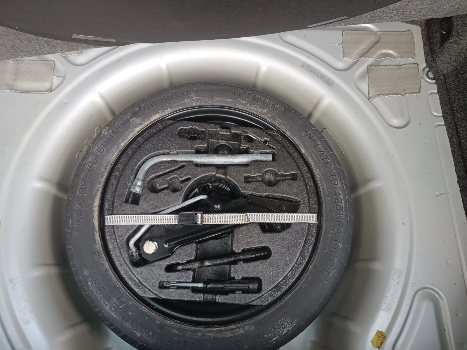 VW Golf 1.6i/102k.c/EURO 5, снимка 15 - Автомобили и джипове - 53758828