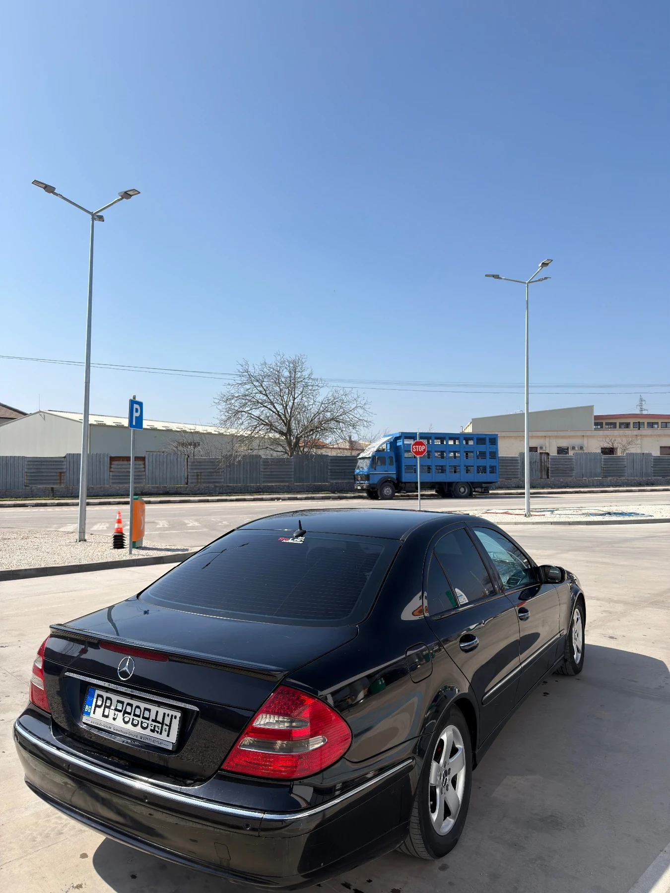 Mercedes-Benz E 320, снимка 6 - Автомобили и джипове - 53836102