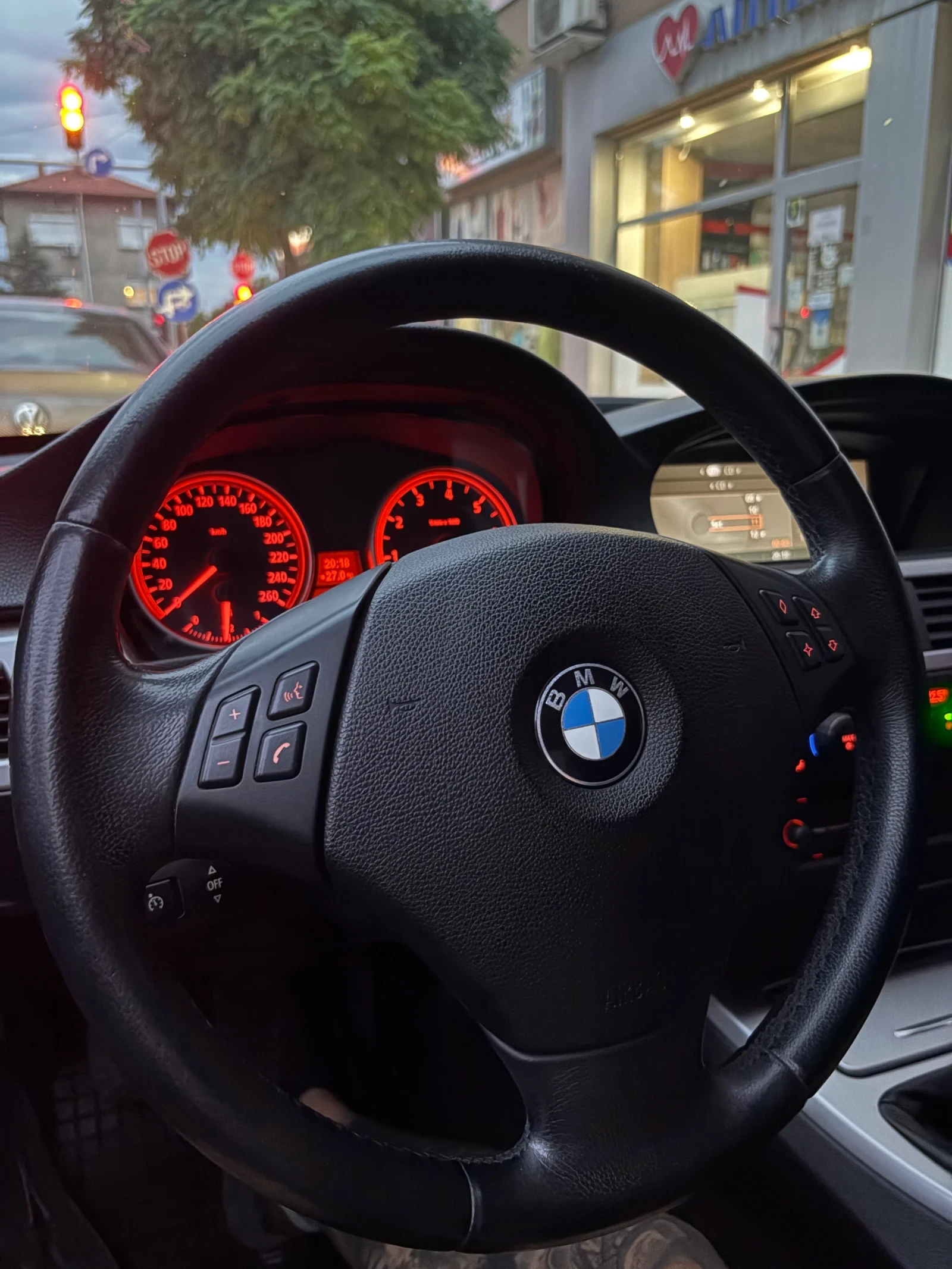 BMW 325, снимка 13 - Автомобили и джипове - 53847480