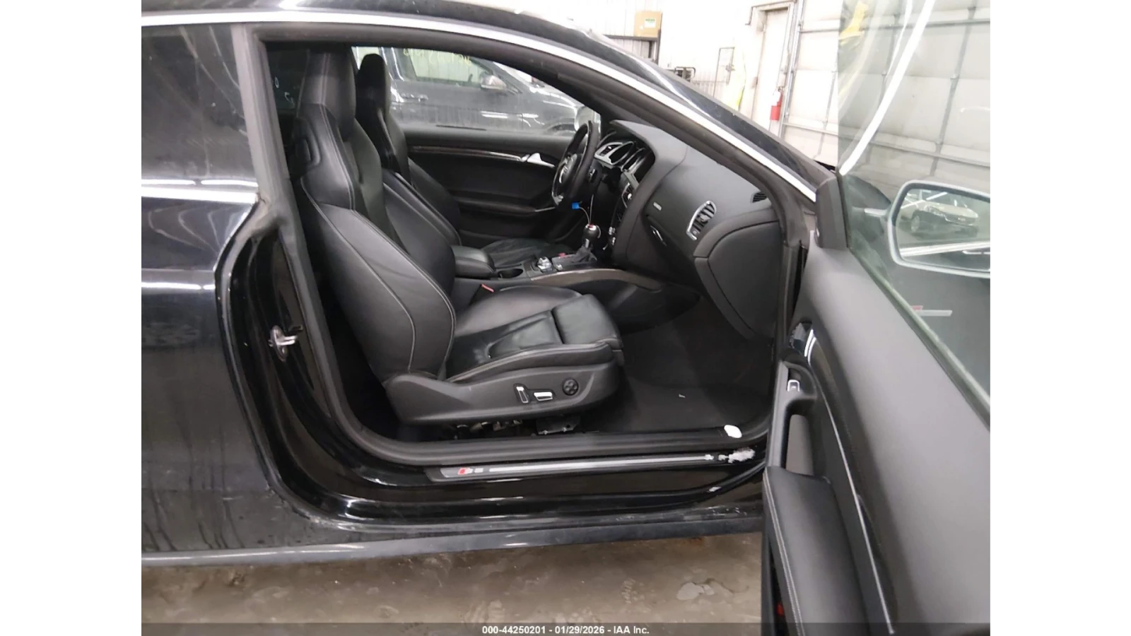 Audi S5 * KEYLESS* ШИБИДАХ* QUATTRO* КОЖА* ПОДГРЕВ* , снимка 12 - Автомобили и джипове - 53850221