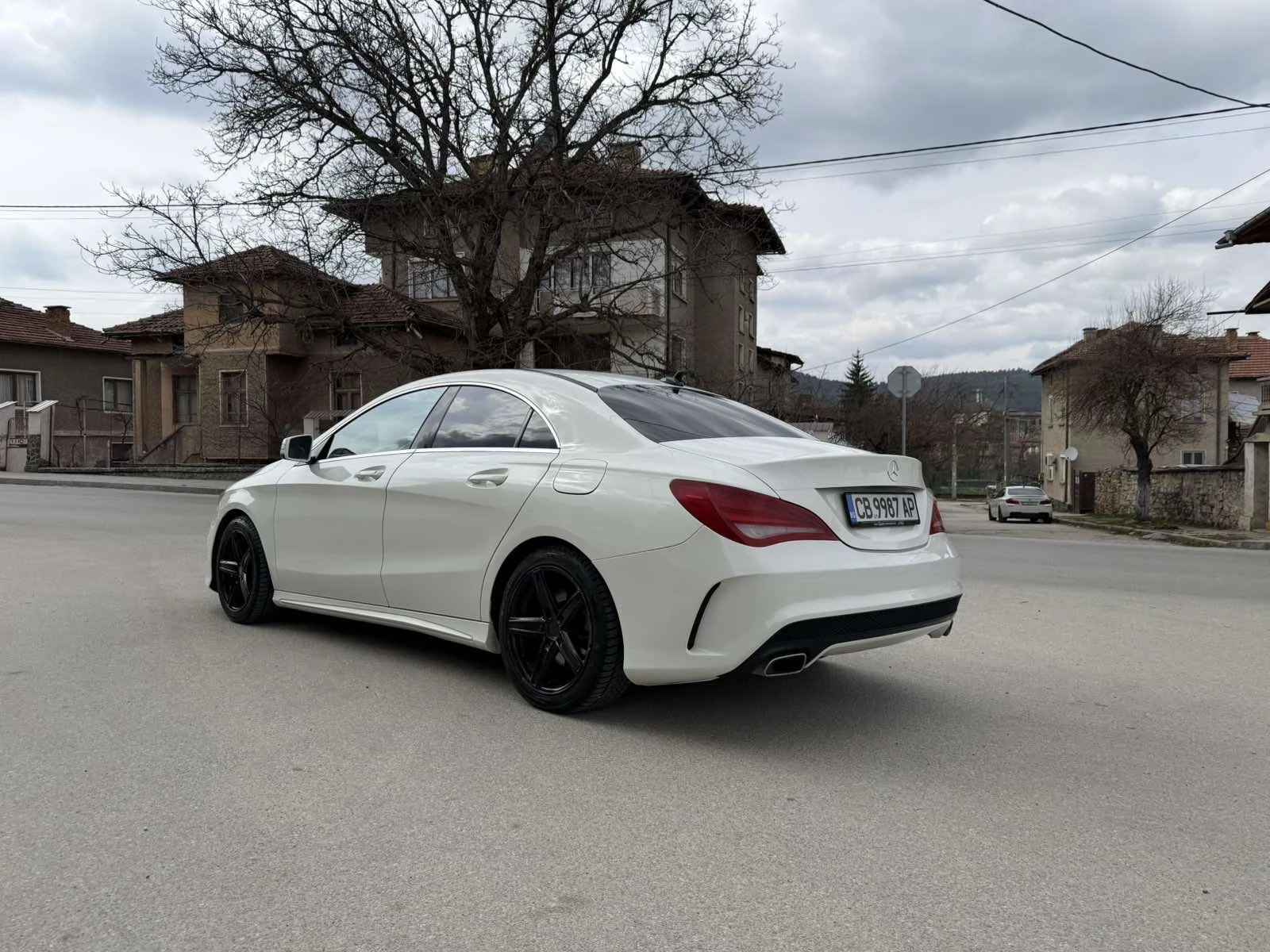 Mercedes-Benz CLA 220, снимка 3 - Автомобили и джипове - 53926016