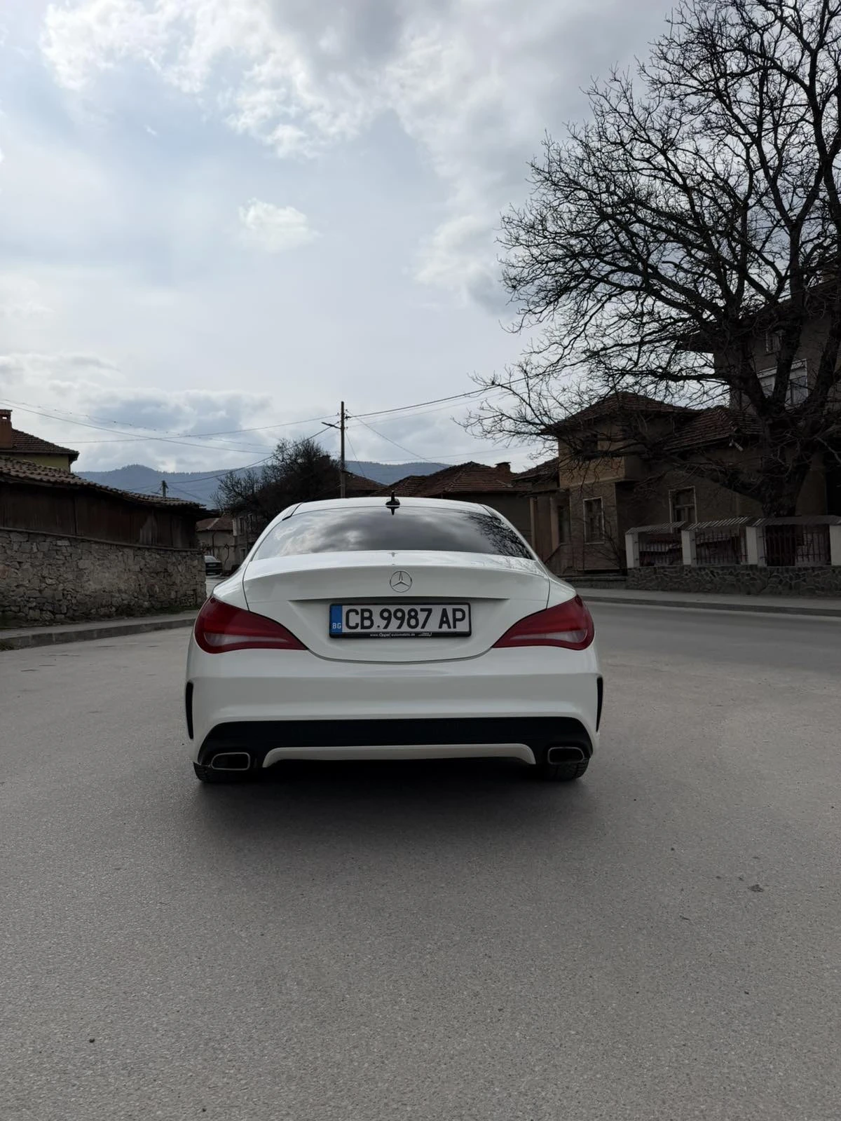 Mercedes-Benz CLA 220, снимка 2 - Автомобили и джипове - 53926016