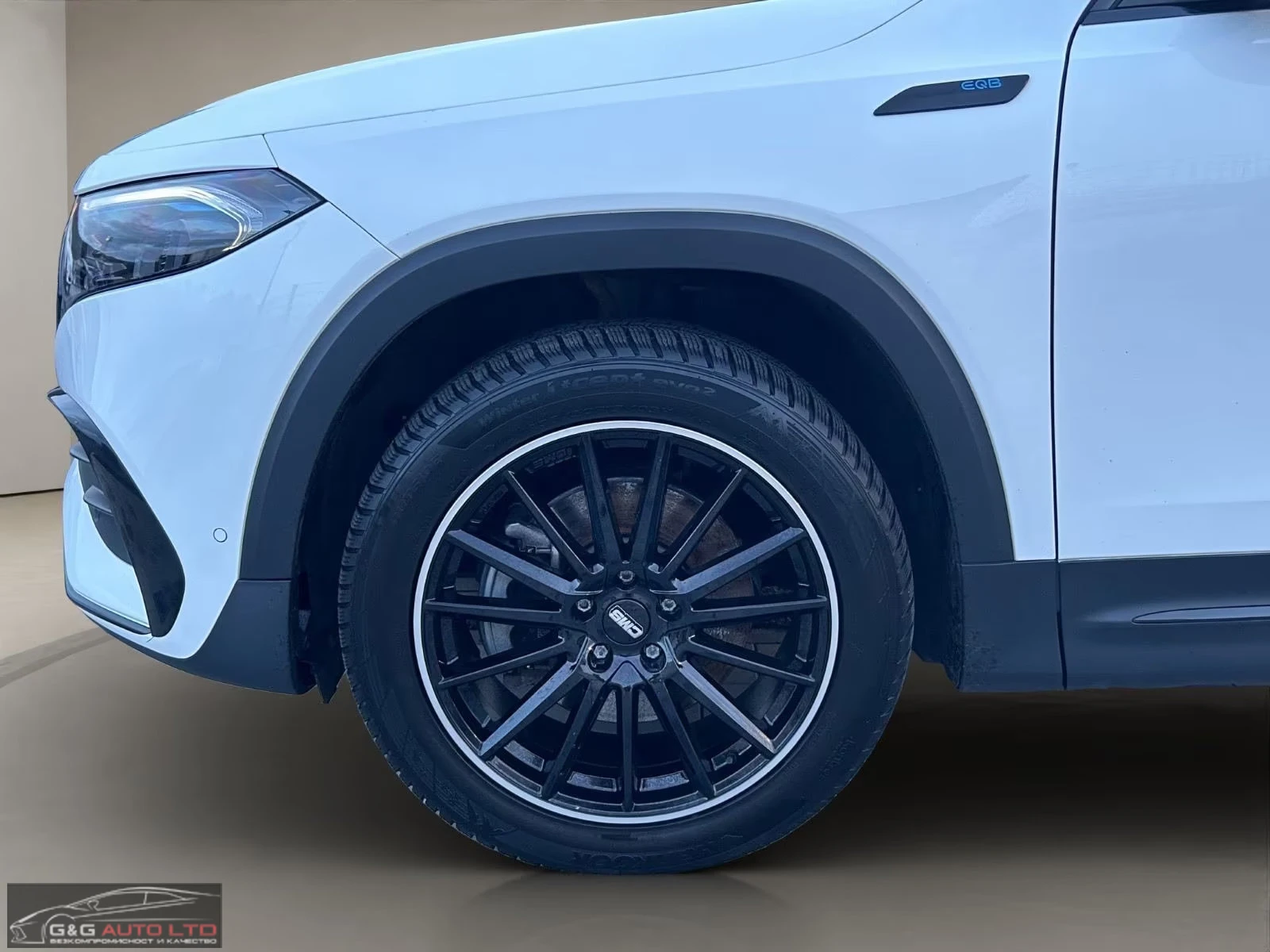 Mercedes-Benz EQB 300/4MATIC/228HP/AMG/NIGHT/360/MEMO/LED/976g, снимка 4 - Автомобили и джипове - 53964484