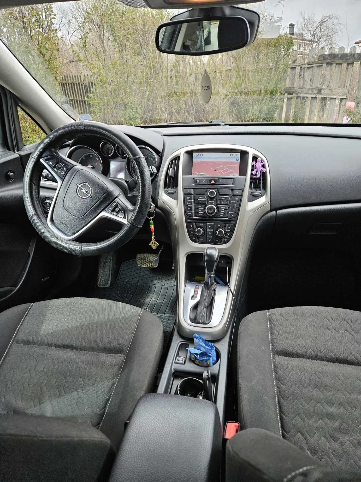 Opel Astra, снимка 9 - Автомобили и джипове - 54083293